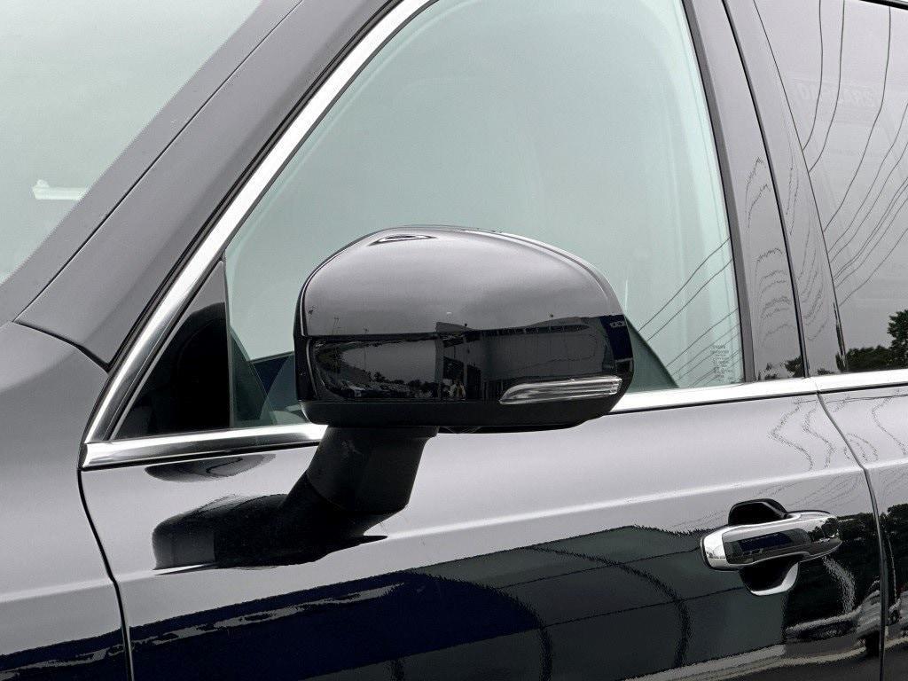 used 2022 Volvo XC90 car, priced at $45,980