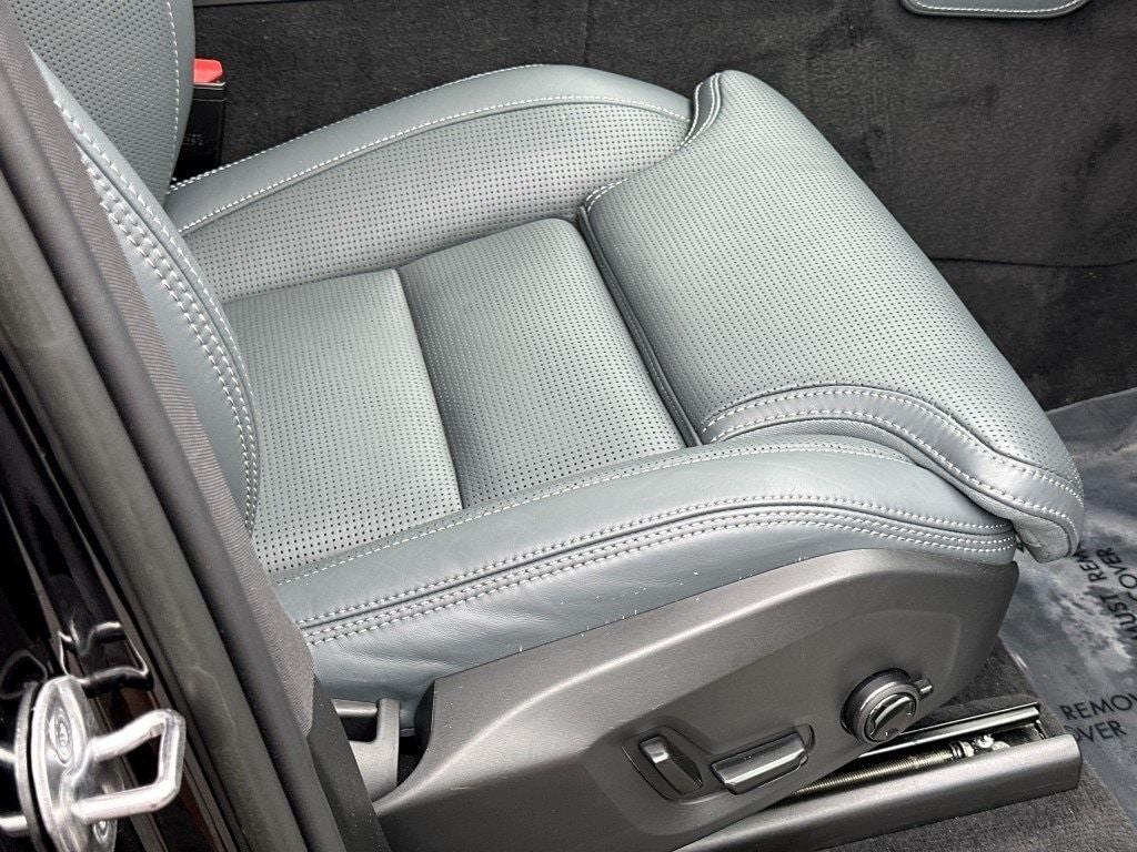 used 2022 Volvo XC90 car, priced at $45,980