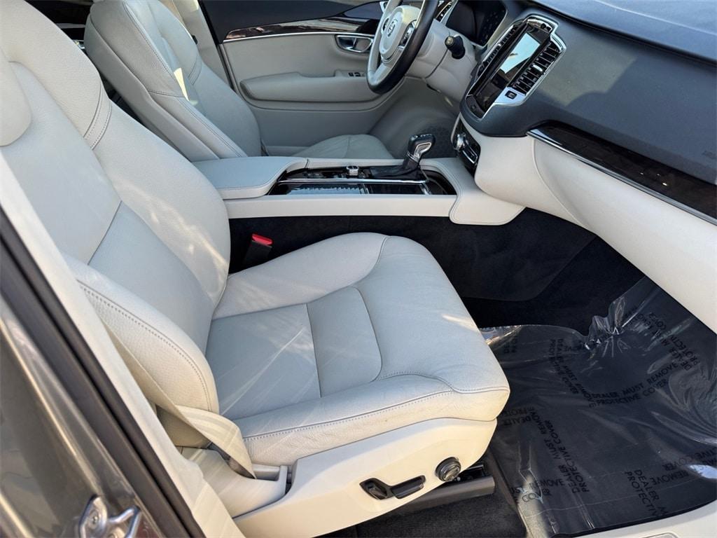 used 2017 Volvo XC90 car, priced at $17,400