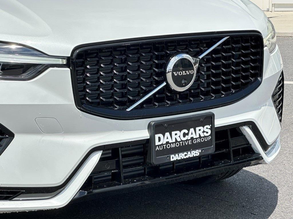 new 2025 Volvo XC60 Plug-In Hybrid car, priced at $66,245