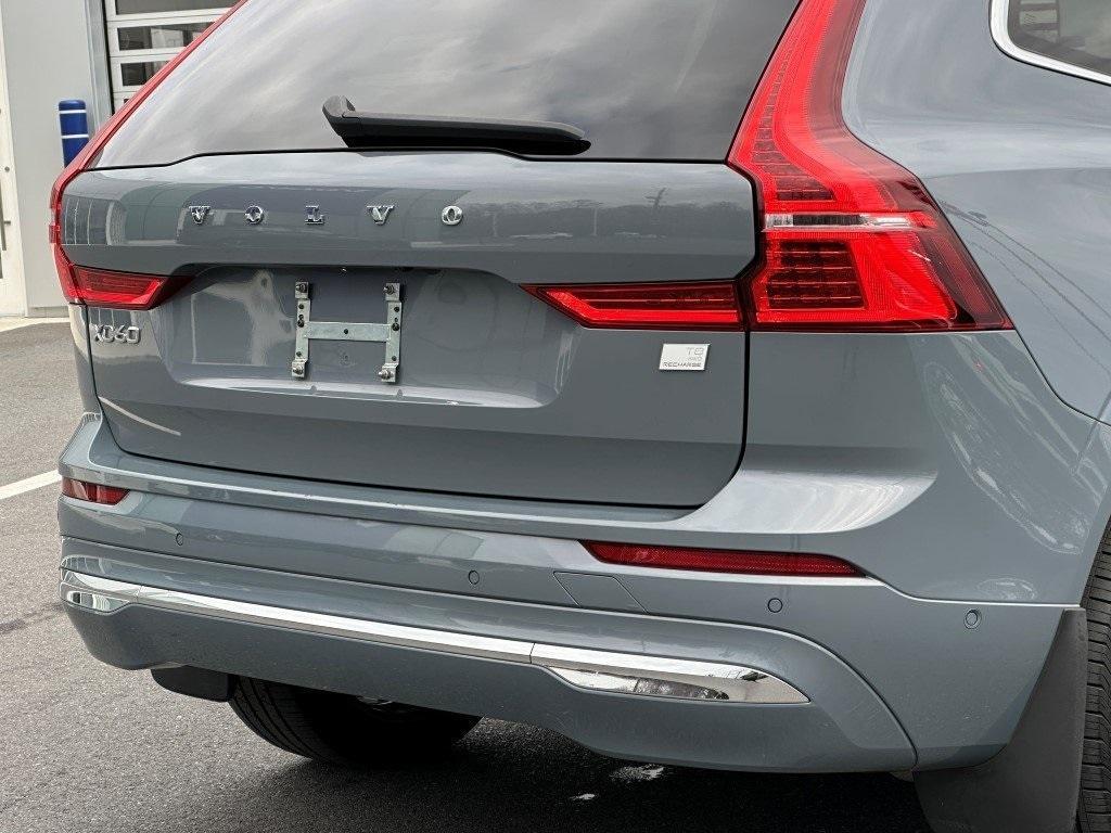 used 2022 Volvo XC60 Recharge Plug-In Hybrid car, priced at $43,580