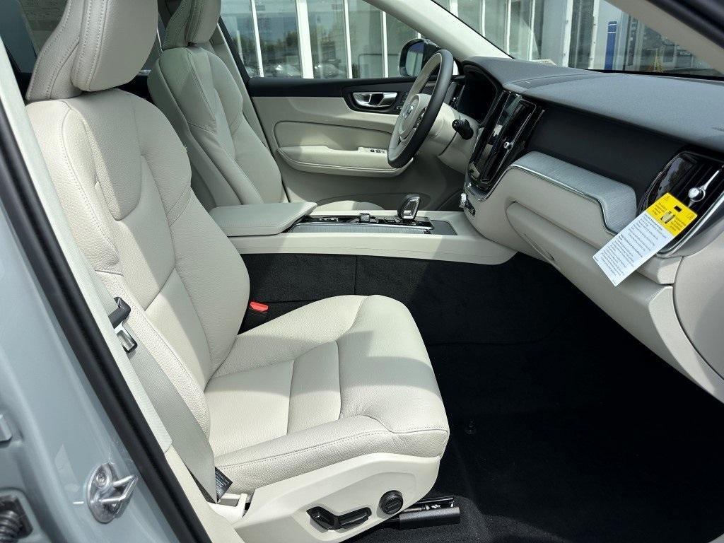 new 2025 Volvo XC60 Plug-In Hybrid car, priced at $66,245