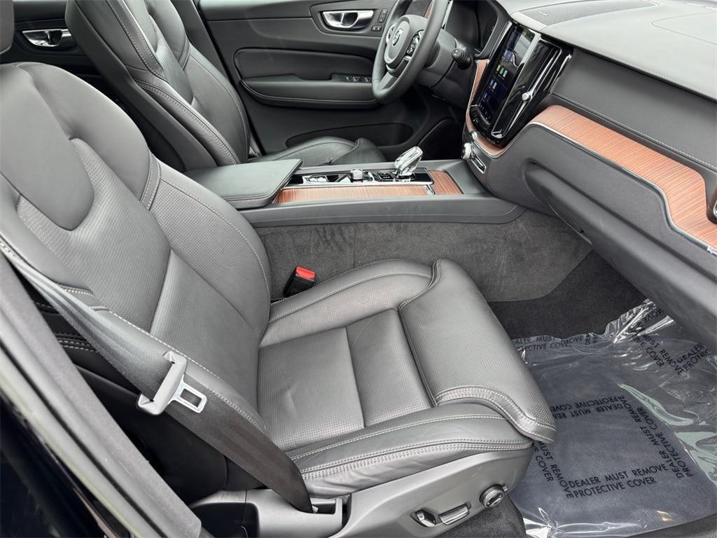 used 2023 Volvo XC60 car, priced at $41,980