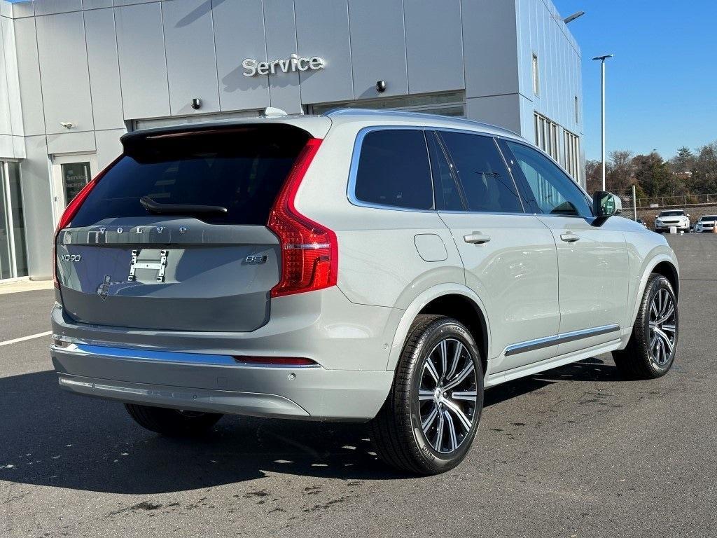 new 2024 Volvo XC90 car, priced at $61,895