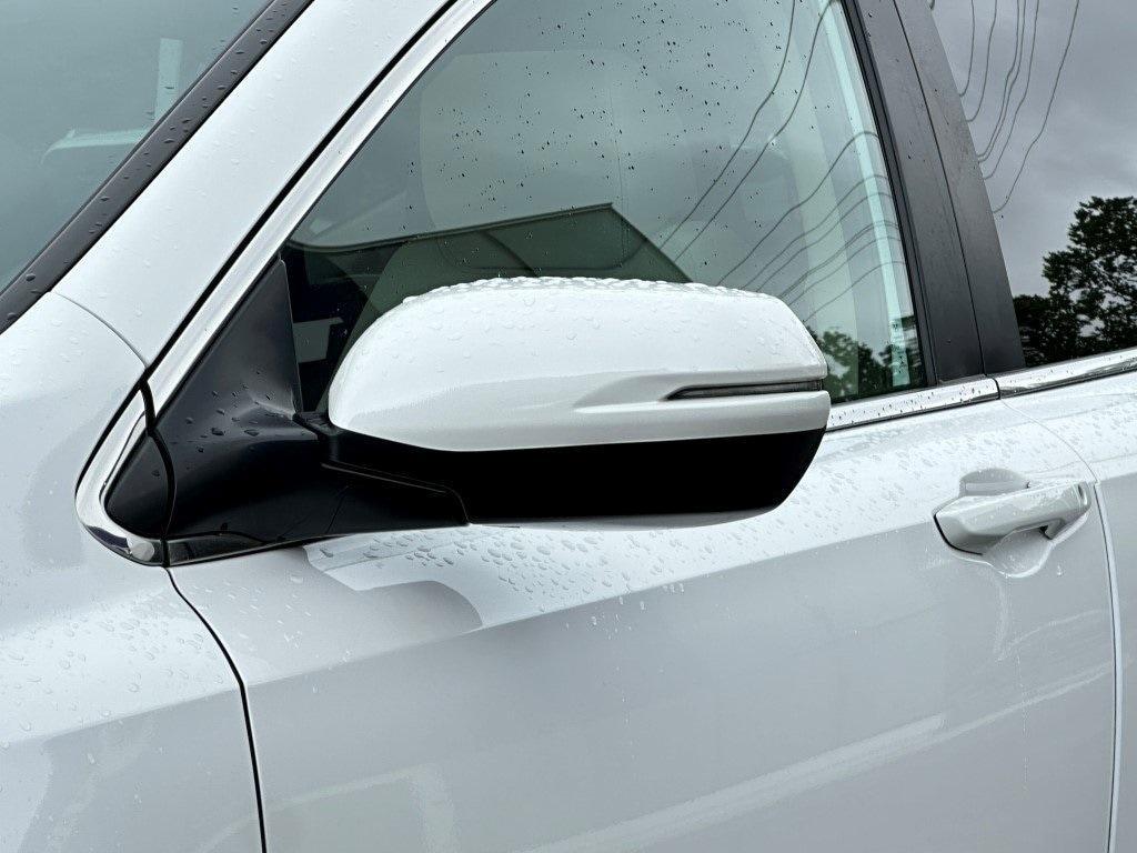 used 2022 Honda CR-V car, priced at $27,980
