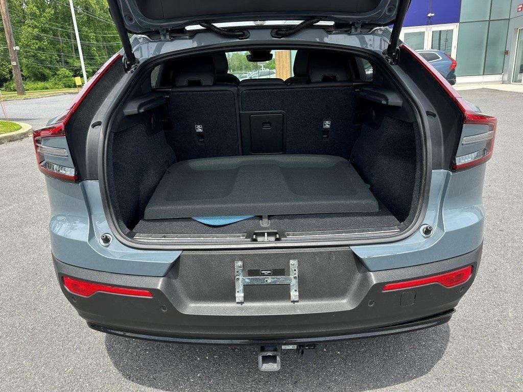 used 2023 Volvo C40 Recharge Pure Electric car, priced at $34,980