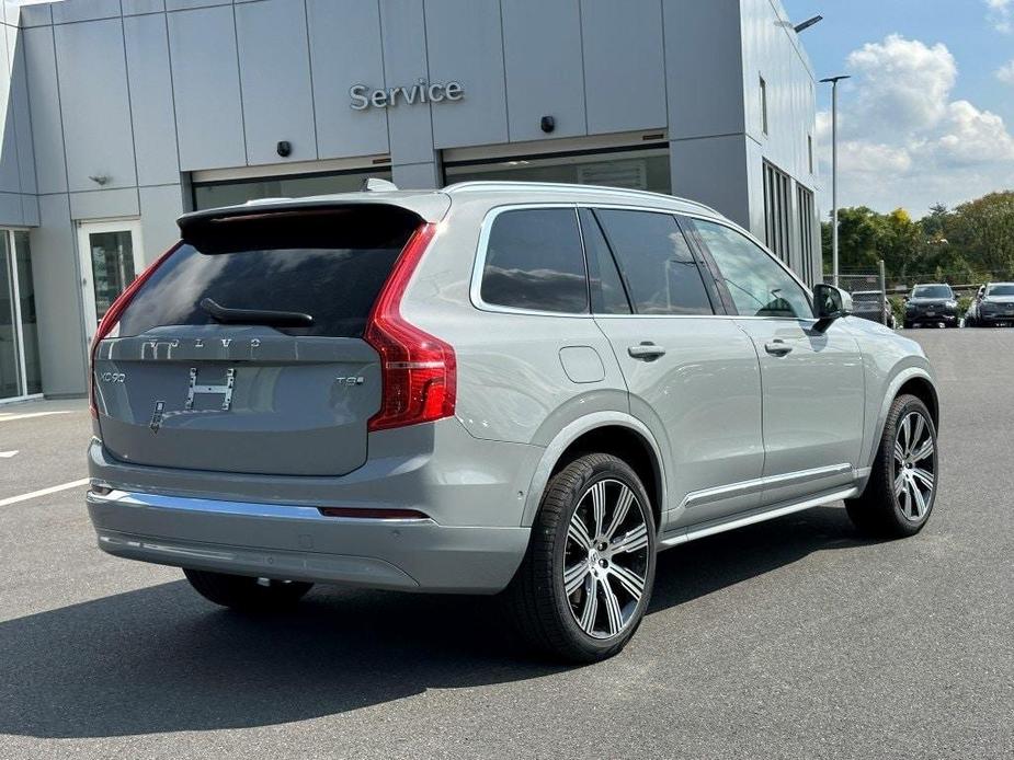 new 2025 Volvo XC90 car, priced at $75,895