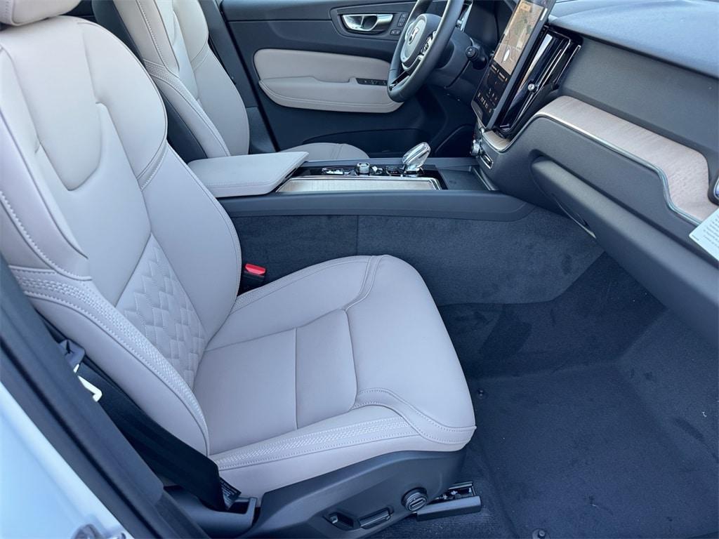 new 2026 Volvo XC60 car, priced at $57,145