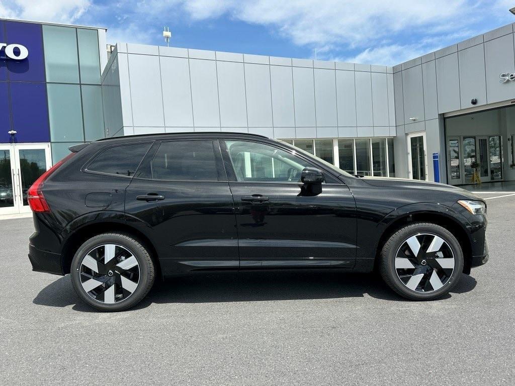 new 2025 Volvo XC60 Plug-In Hybrid car, priced at $65,445