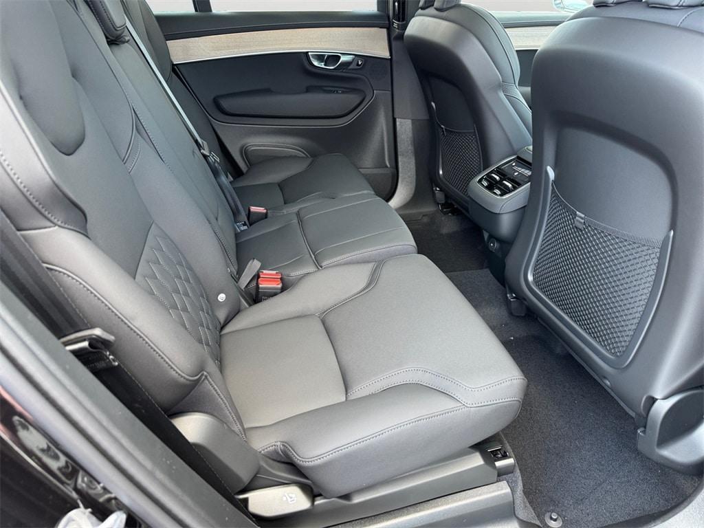 new 2026 Volvo XC90 car, priced at $69,721