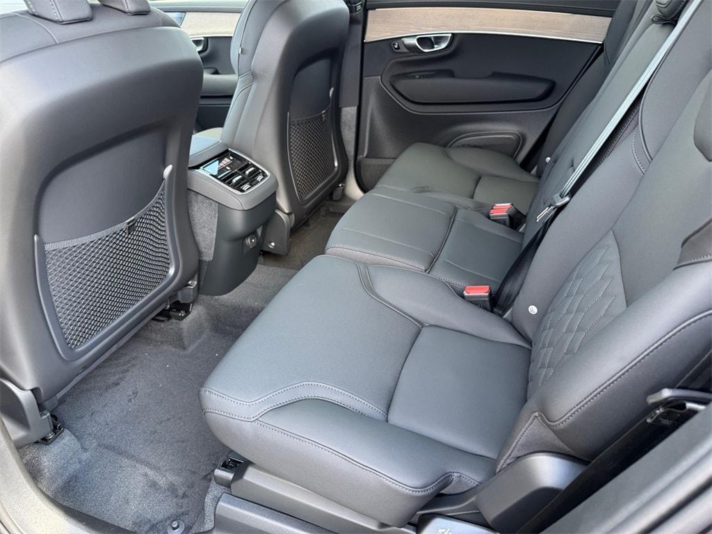 new 2026 Volvo XC90 car, priced at $69,721