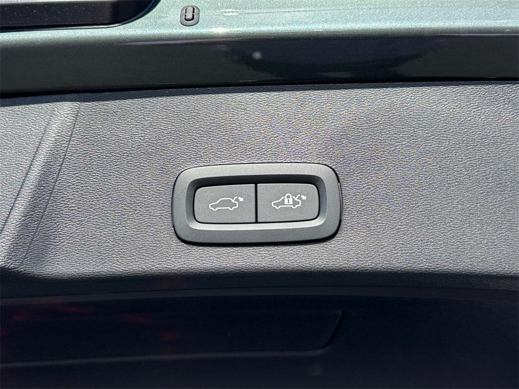 new 2026 Volvo EX40 car, priced at $59,095