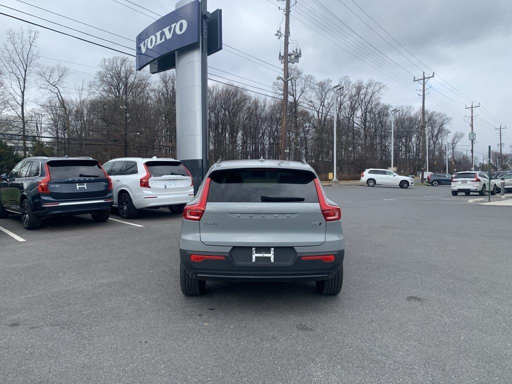 used 2024 Volvo XC40 car, priced at $36,280