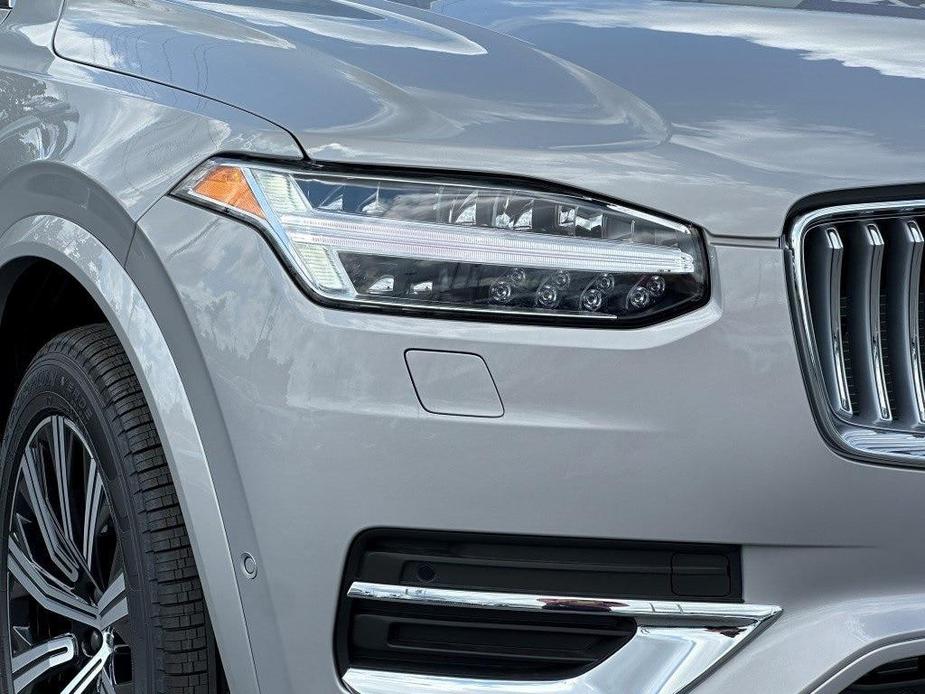 new 2025 Volvo XC90 car, priced at $64,401