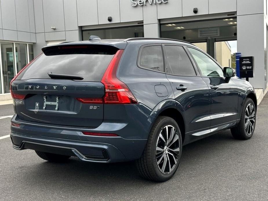 new 2025 Volvo XC60 car, priced at $53,025