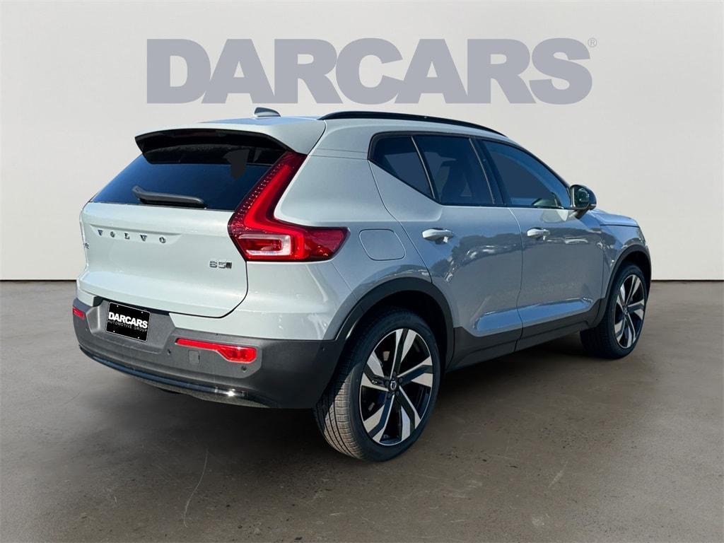 new 2026 Volvo XC40 car, priced at $49,945