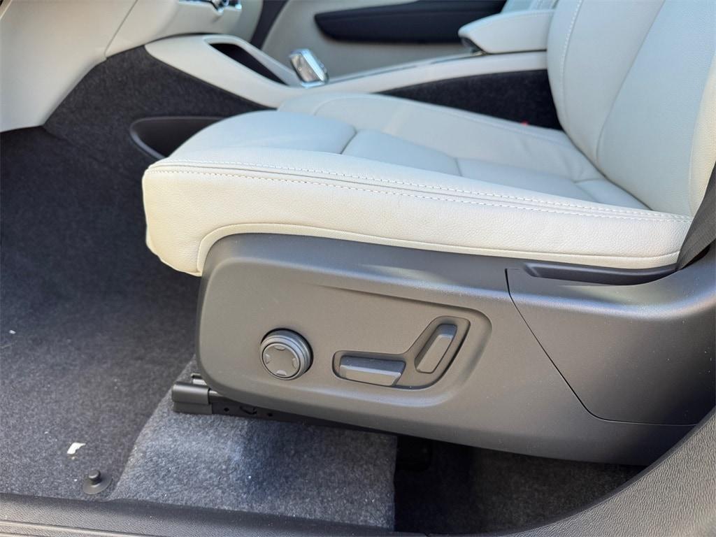 new 2026 Volvo XC40 car, priced at $49,945