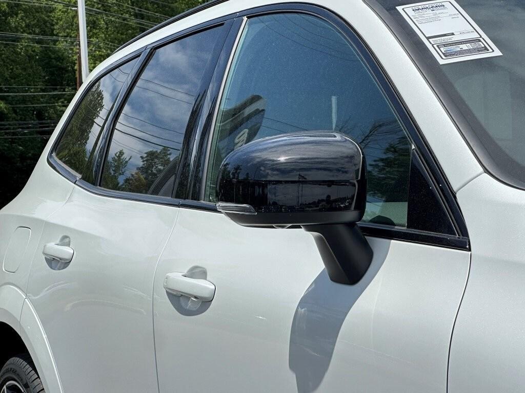 new 2025 Volvo XC60 Plug-In Hybrid car, priced at $77,345