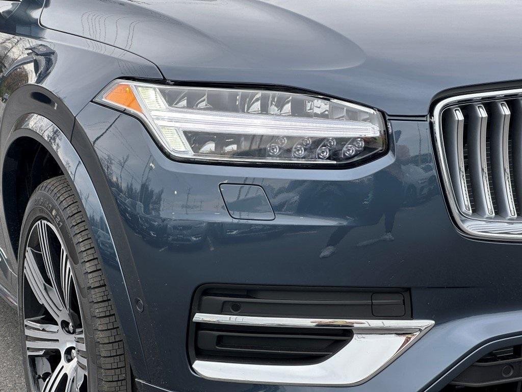 new 2025 Volvo XC90 car, priced at $65,649