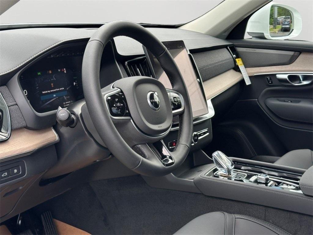 new 2025 Volvo XC90 Plug-In Hybrid car, priced at $75,441