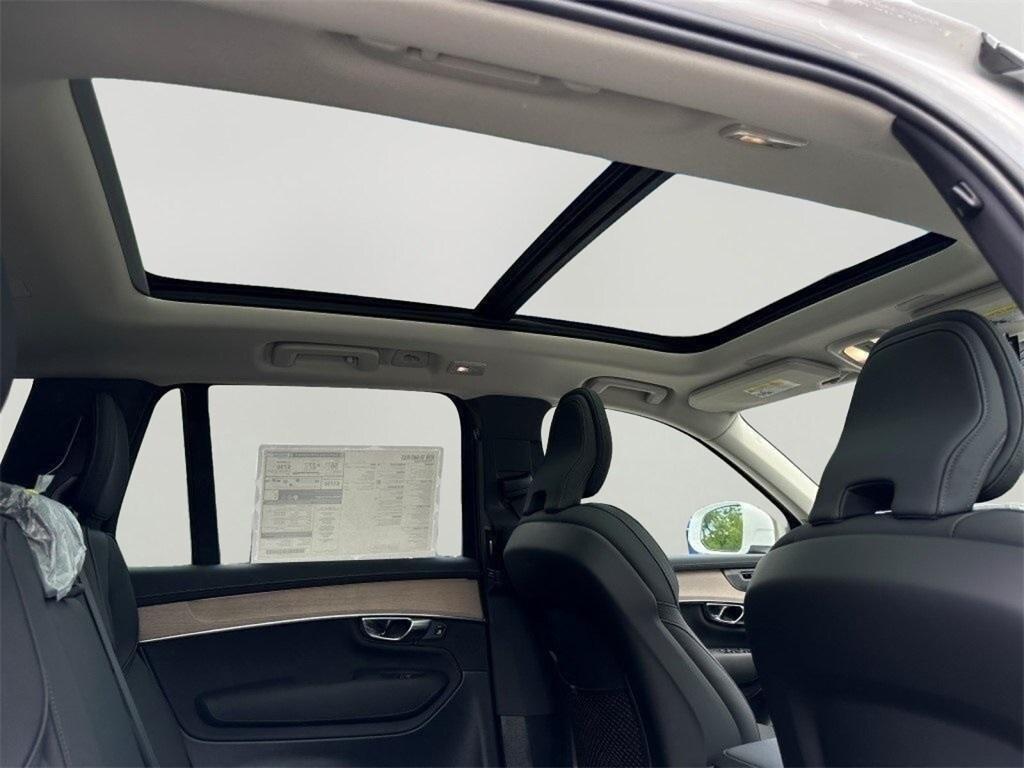 new 2025 Volvo XC90 Plug-In Hybrid car, priced at $75,441