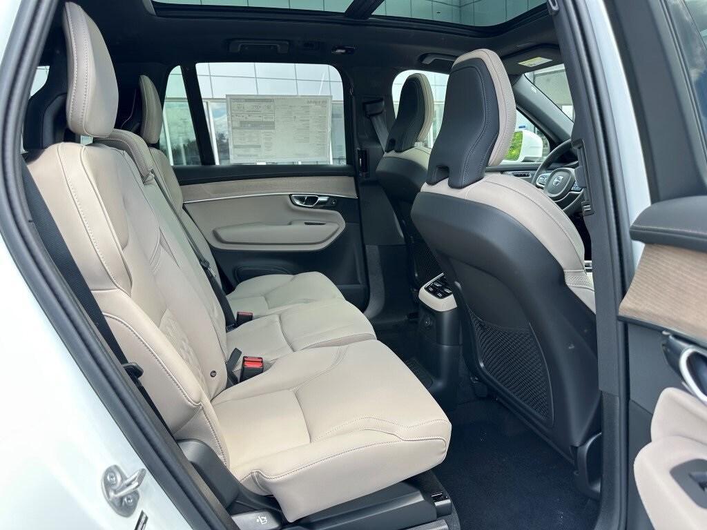 new 2025 Volvo XC90 Plug-In Hybrid car, priced at $76,895