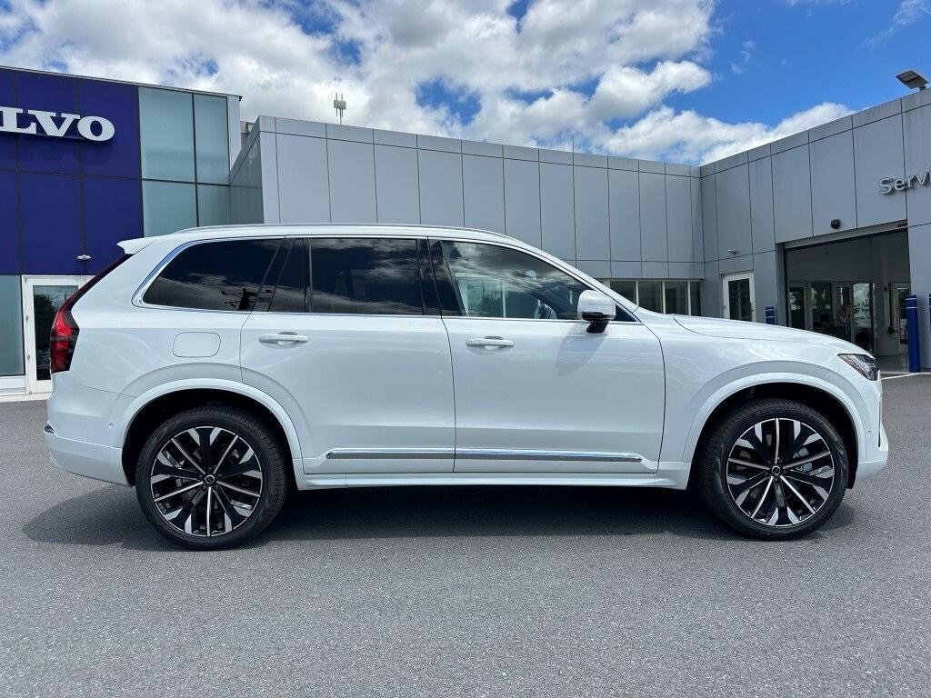 new 2025 Volvo XC90 Plug-In Hybrid car, priced at $76,895