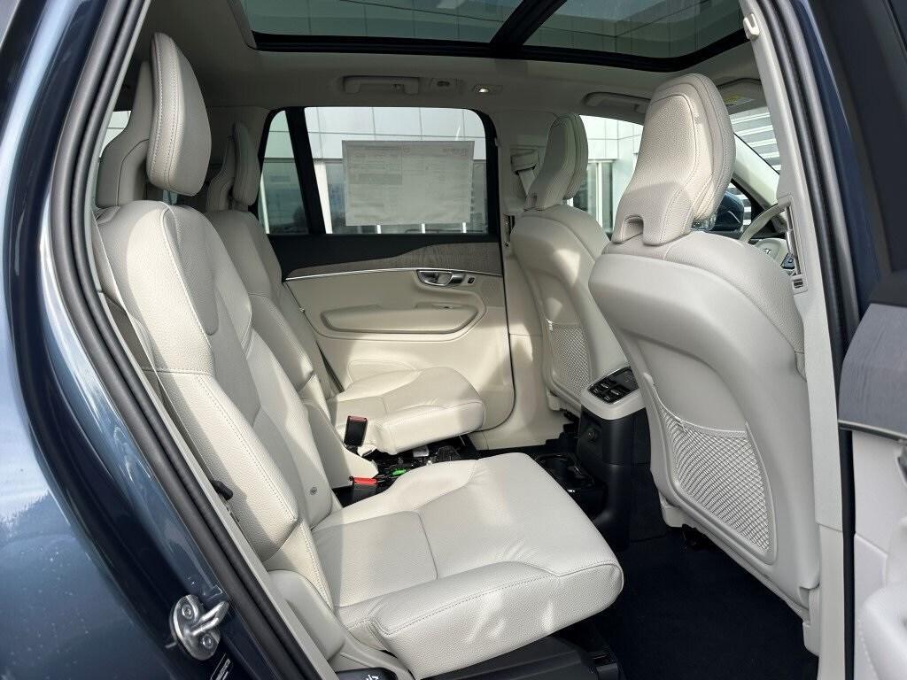 new 2025 Volvo XC90 Plug-In Hybrid car, priced at $74,001