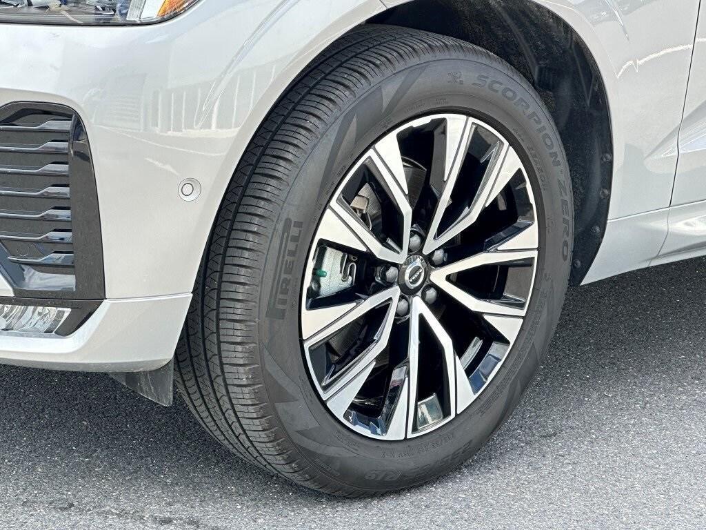 used 2024 Volvo XC60 car, priced at $42,980