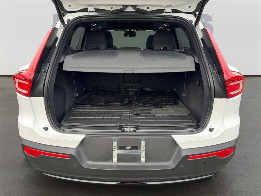used 2023 Volvo XC40 Recharge Pure Electric car, priced at $36,380
