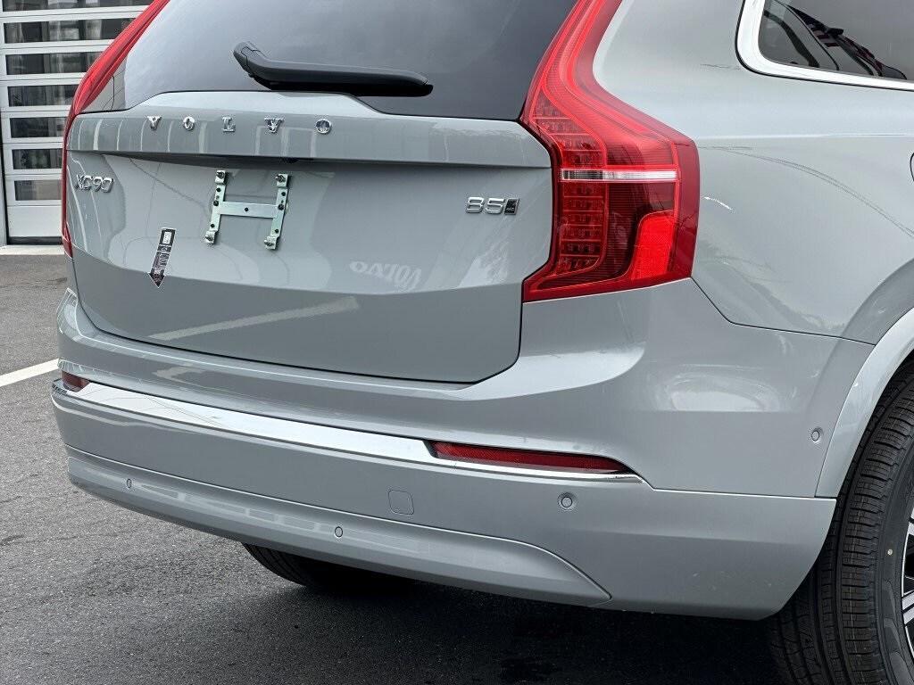 new 2025 Volvo XC90 car, priced at $60,177