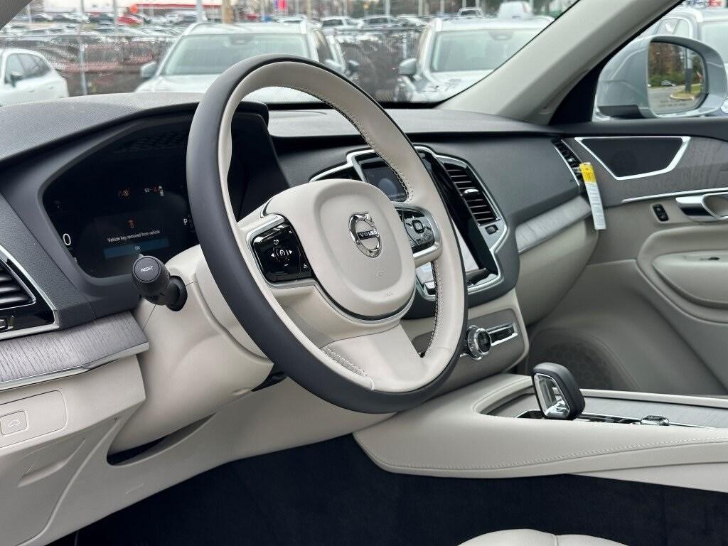 new 2025 Volvo XC90 car, priced at $60,177