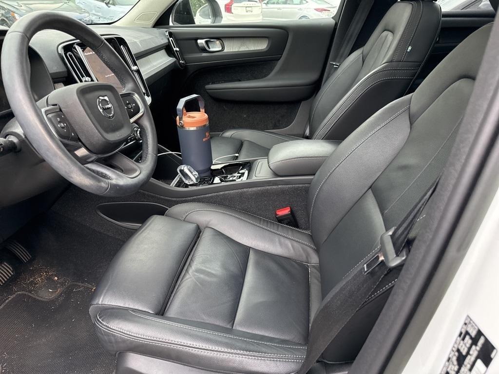 used 2023 Volvo XC40 car, priced at $32,480
