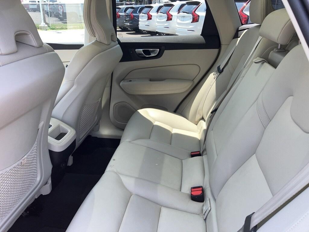 used 2022 Volvo XC60 car, priced at $33,980