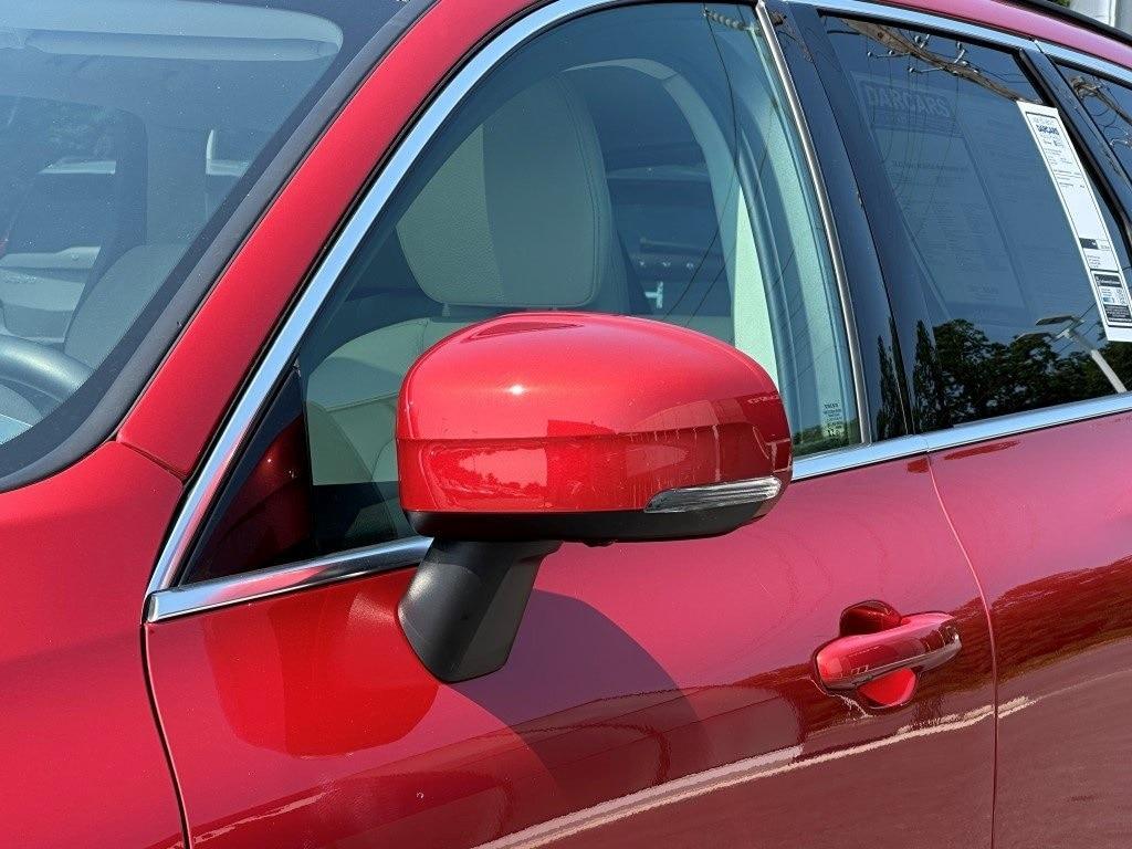 used 2022 Volvo XC60 car, priced at $33,980
