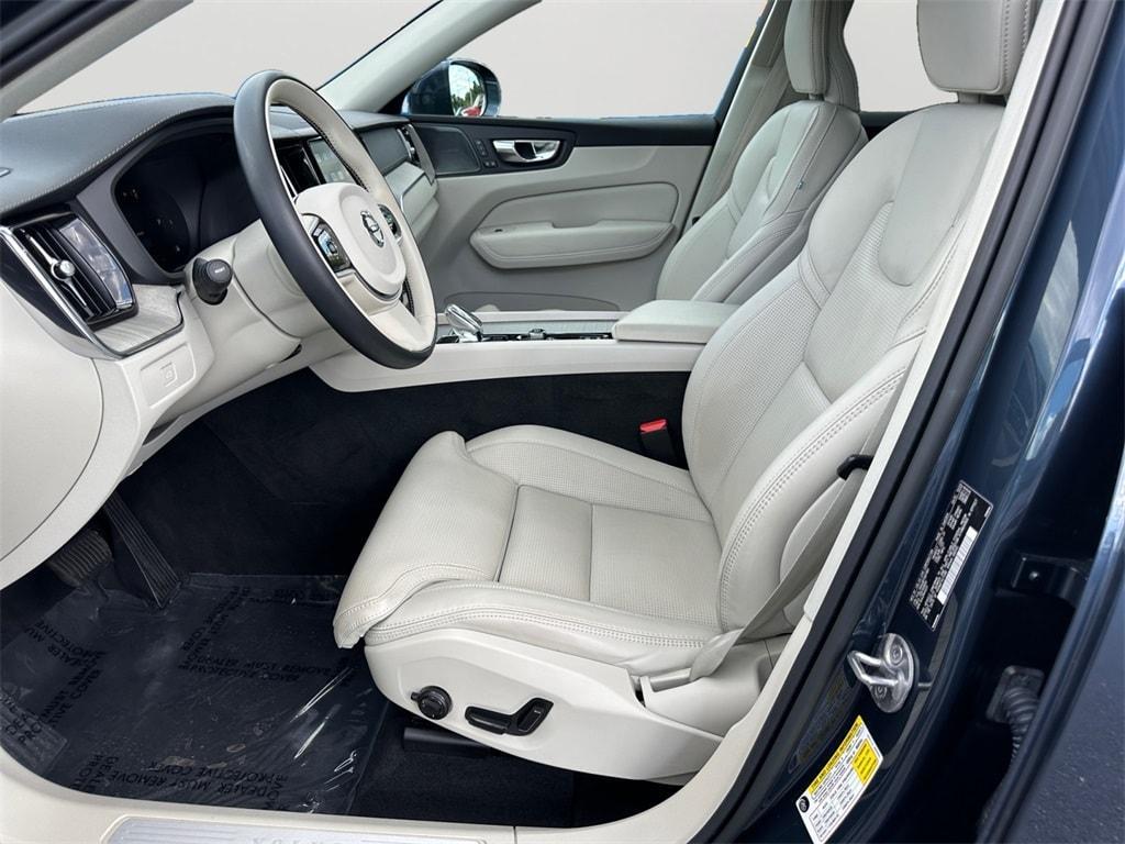 used 2023 Volvo XC60 car, priced at $42,980
