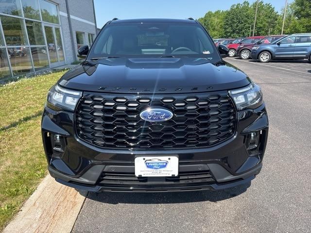 new 2025 Ford Explorer car, priced at $53,295