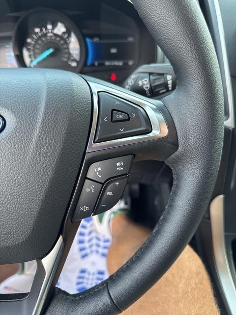 used 2024 Ford Edge car, priced at $30,995