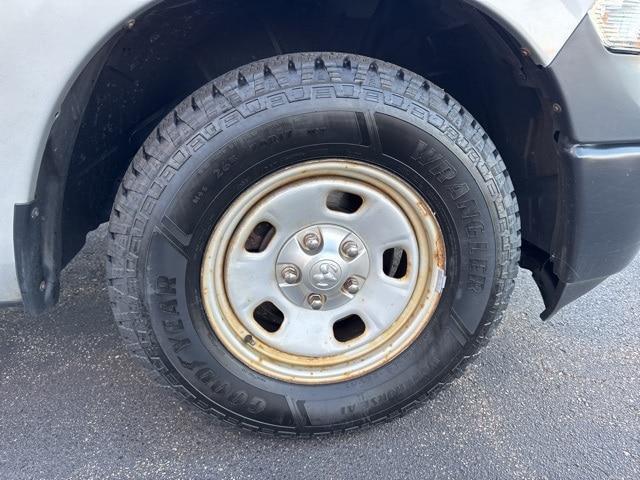 used 2014 Ram 1500 car, priced at $14,995