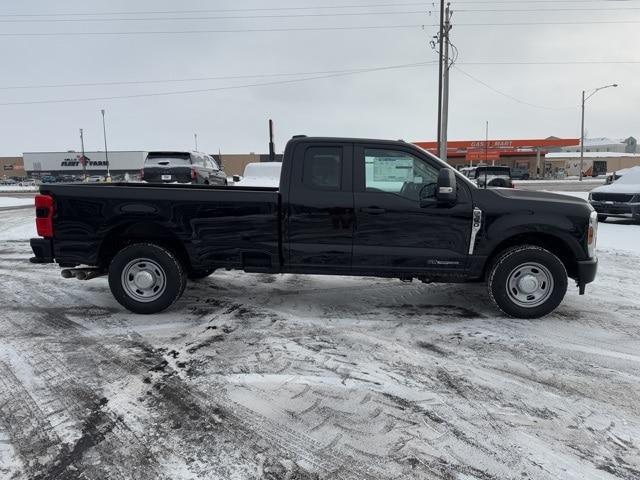 new 2024 Ford F-350 car, priced at $62,540