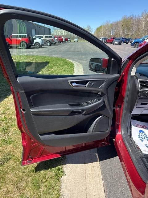 used 2016 Ford Edge car, priced at $13,995