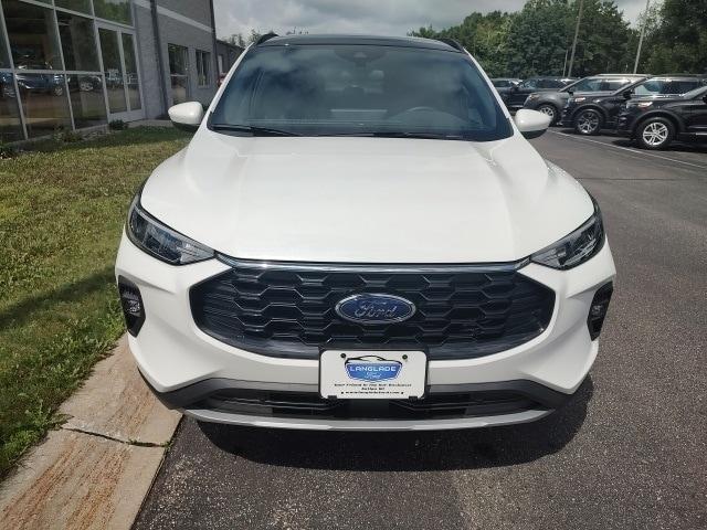 new 2025 Ford Escape car, priced at $35,450