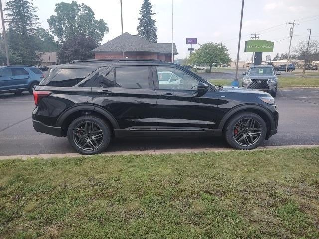 new 2025 Ford Explorer car, priced at $52,325