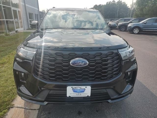 new 2025 Ford Explorer car, priced at $52,325