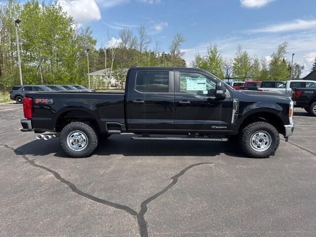 new 2025 Ford F-350 car, priced at $69,515