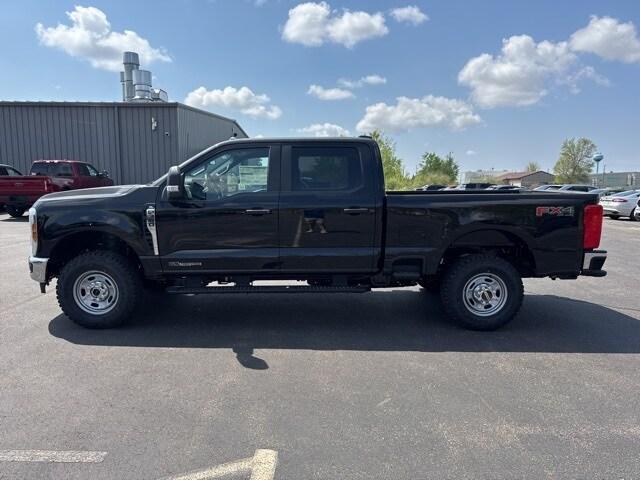 new 2025 Ford F-350 car, priced at $69,515
