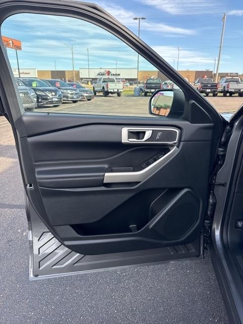 used 2023 Ford Explorer car, priced at $34,995