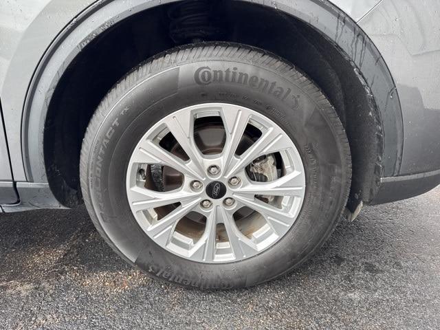 used 2023 Ford Escape car, priced at $25,995