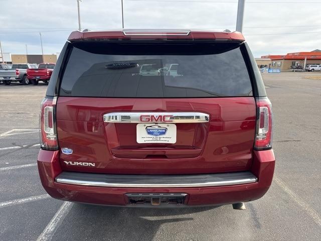 used 2016 GMC Yukon car, priced at $24,995