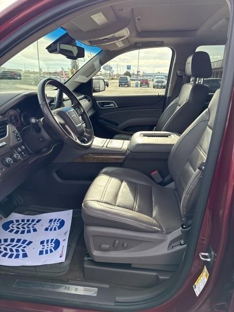 used 2016 GMC Yukon car, priced at $24,995